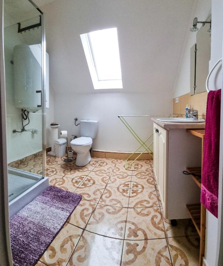 קסזטלי White Apartment מראה חיצוני תמונה